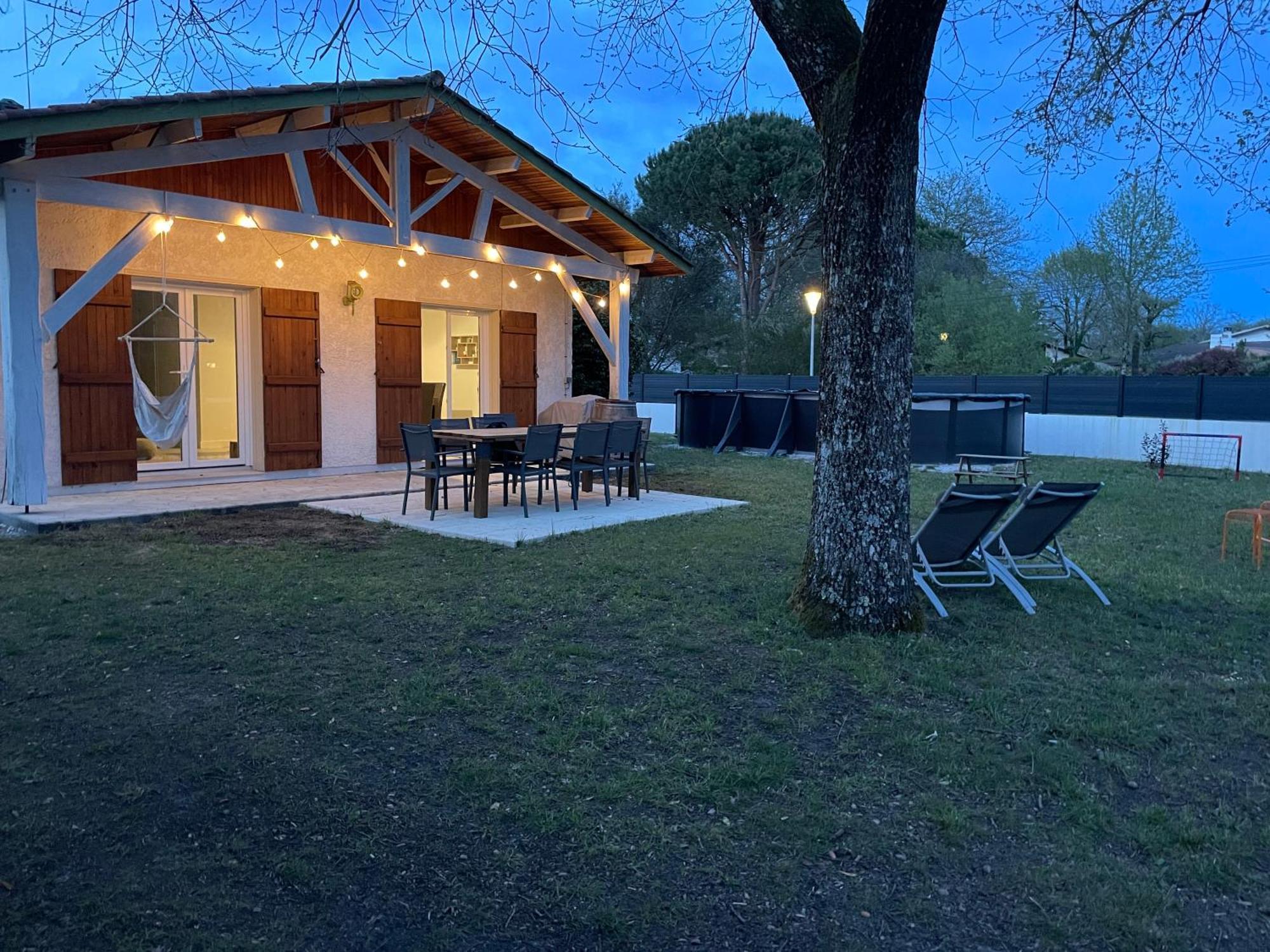 Villa Au Calme Avec Piscine, Grand Jardin Et Studio Independant Andernos-les-Bains Buitenkant foto
